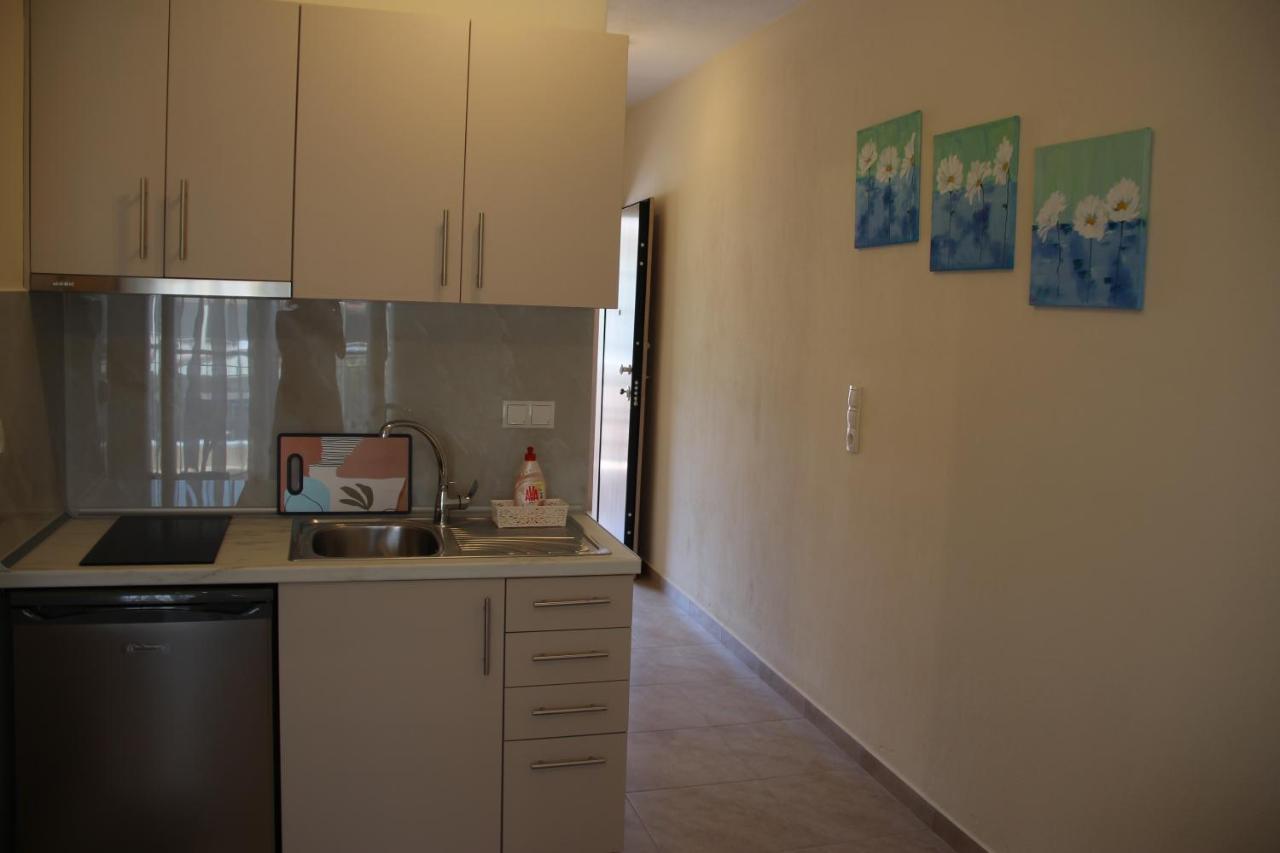 Xanthiotis Apartments Skala Rachoni  Екстер'єр фото